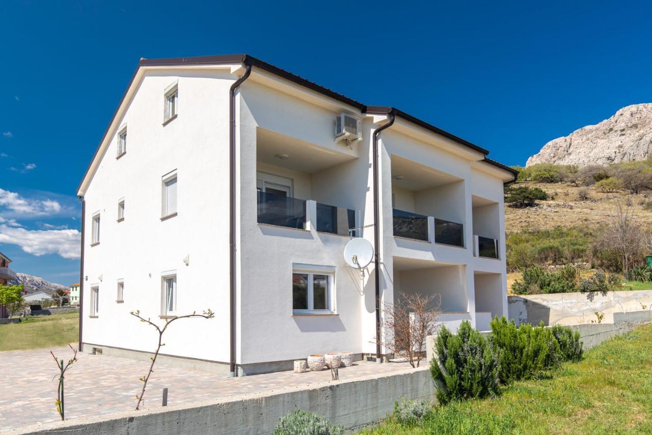 Apartments Augustinovic Baska  Luaran gambar
